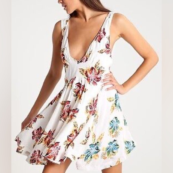 Free People Dresses & Skirts - Free People ‘Thought I Was Dreaming’ Mini Sun-Dress Women’s Medium Floral White
